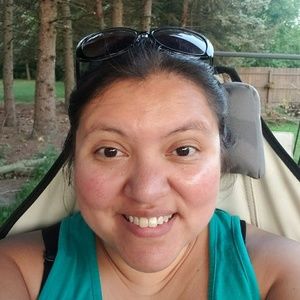 Meet your Posher, Lynn